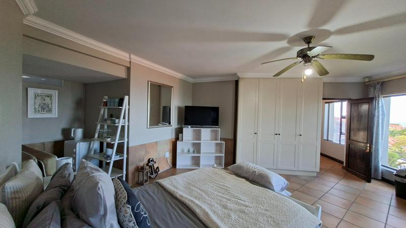 4 Bedroom Property for Sale in Avonddans Western Cape